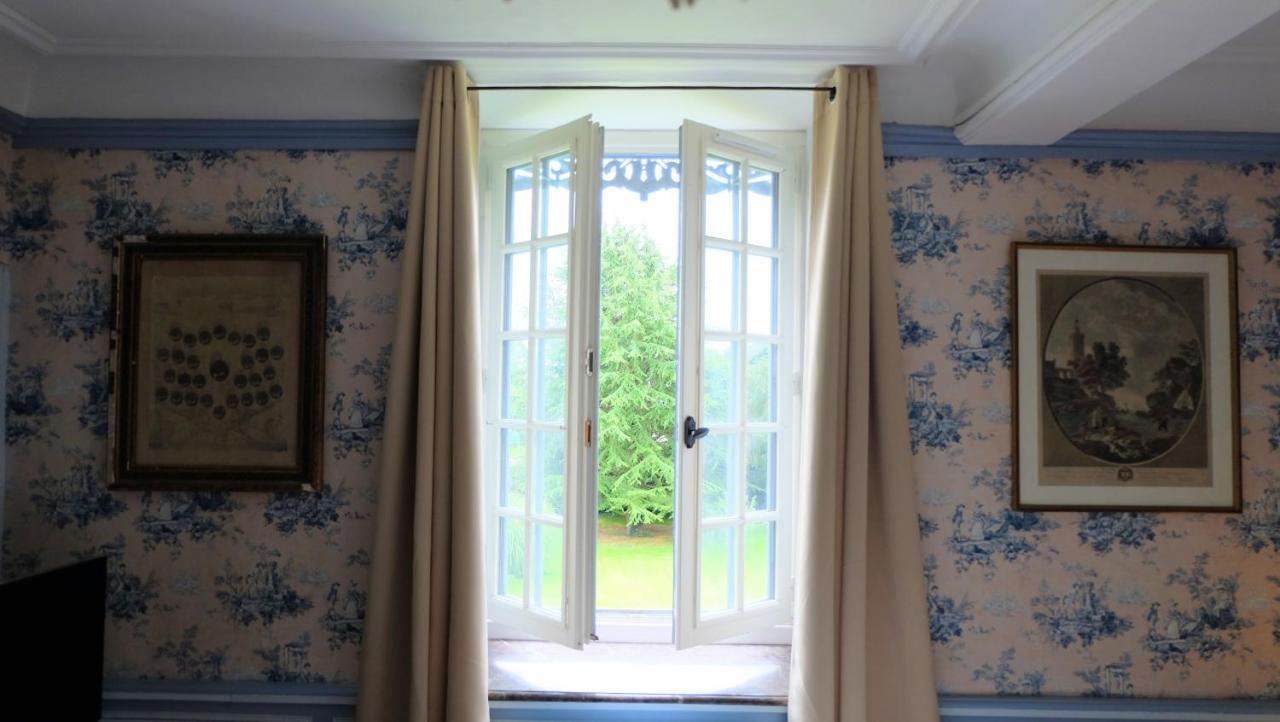 Chateau D'Aigneville Bagian luar foto